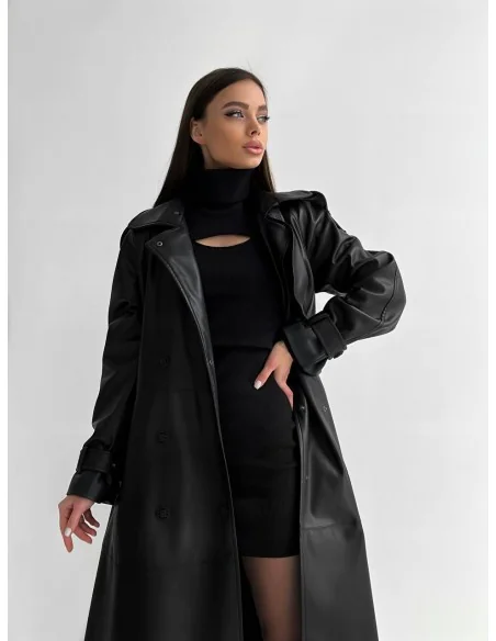 Тренч в черном цвете