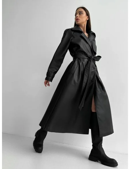 Тренч в черном цвете