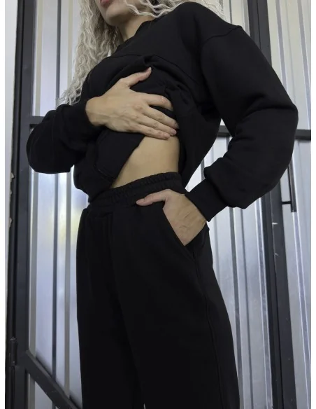 Женский, мягкий костюм в черном цвете