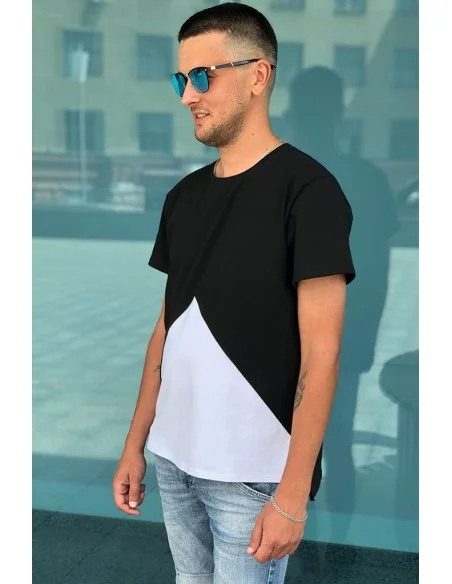 Футболка UNISEX Classic черно-белая, с белым треугольником снизу