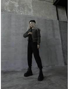 Женский бомбер в цвете хаки 2