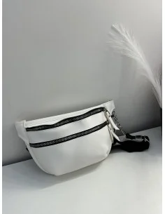 Поясная сумка - бананка, женская, в белом цвете 2