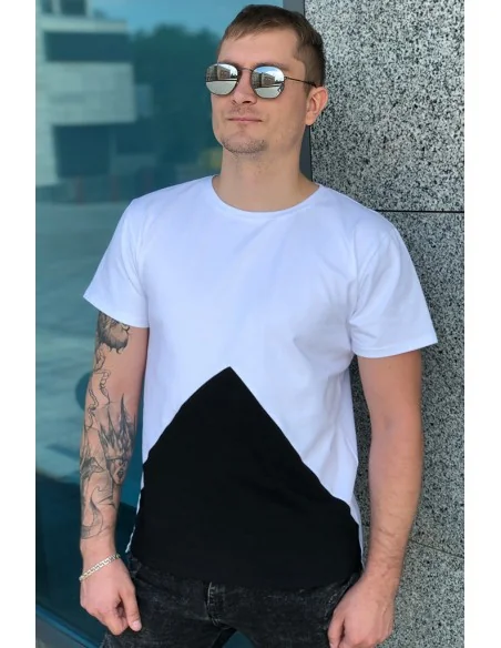 Футболка чорно-біла Classic UNISEX з чорним трикутником знизу