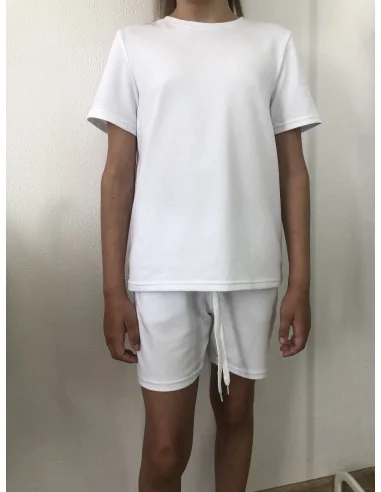 Костюм для девочек в белом цвете