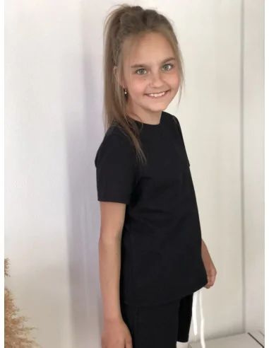 Костюм для девочек в черном цвете Костюм для девочек в черном цвете