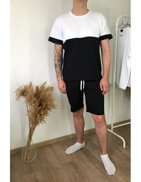 Футболка чорно-біла Classic UNISEX поділена по горизонталі