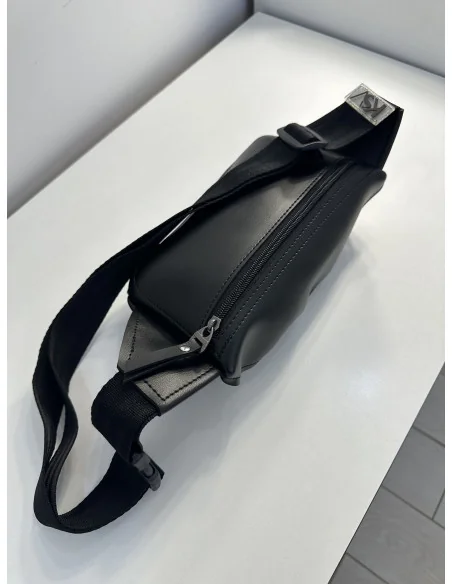 Бананка - поясная сумка, мужская, в черном цвете