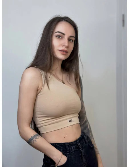 Топ на одно плече в бежевом цвете