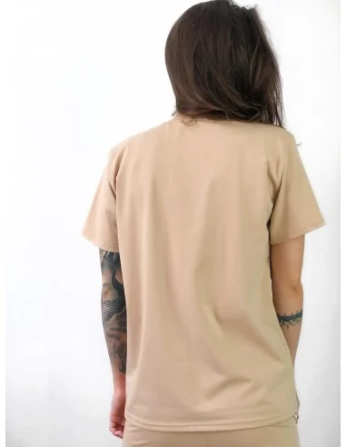 Футболка Classic UNISEX в цвете - бежевая Футболка Classic UNISEX в цвете - бежевая