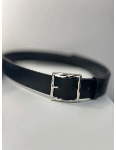 Широкий ремінь у чорному кольорі