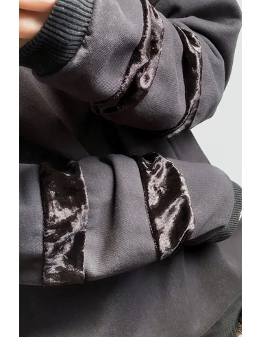 Світшот жіночий зі вставкою по рукавах із чорного бархату