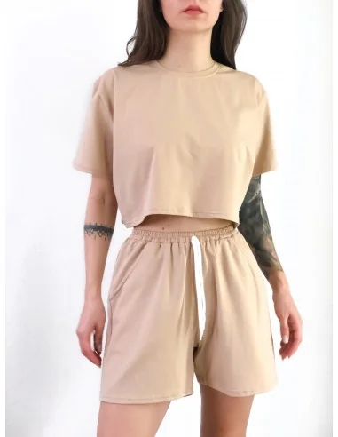 Шорты женские, укороченные, цвет-бежевый