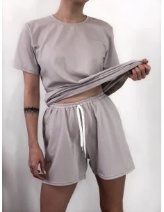 Шорты женские, укороченные, цвет-камень