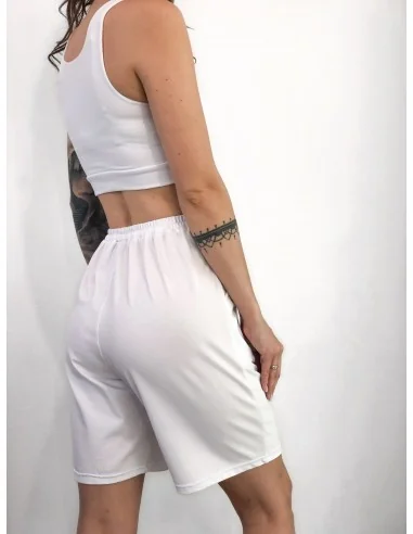 Шорти жіночі, подовжені, колір-білий