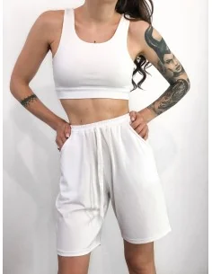 Шорты женские, удлиненные, цвет-белый