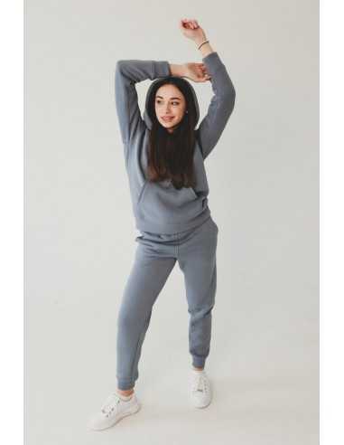Женский спортивный костюм на флисе, цвет - серый Женский спортивный костюм на флисе, цвет - серый