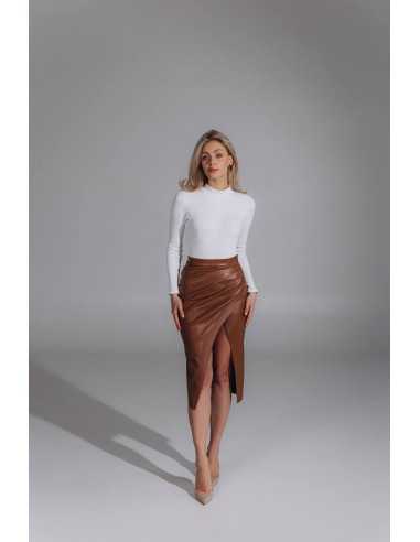 Спідниця з еко шкіри у кольрі молочний шоколад