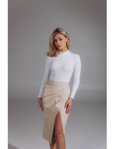 Юбка из эко кожи в цвете слоновая кость