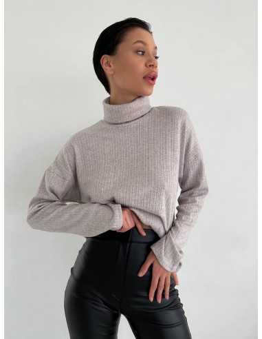 Свитер в цвете светлый мокко Свитер в цвете светлый мокко