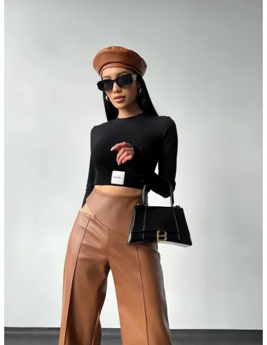 Брюки женские с разрезами цвета шоколад Брюки женские с разрезами цвета шоколад