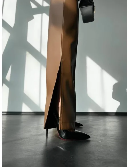 Брюки женские с разрезами цвета шоколад Брюки женские с разрезами цвета шоколад