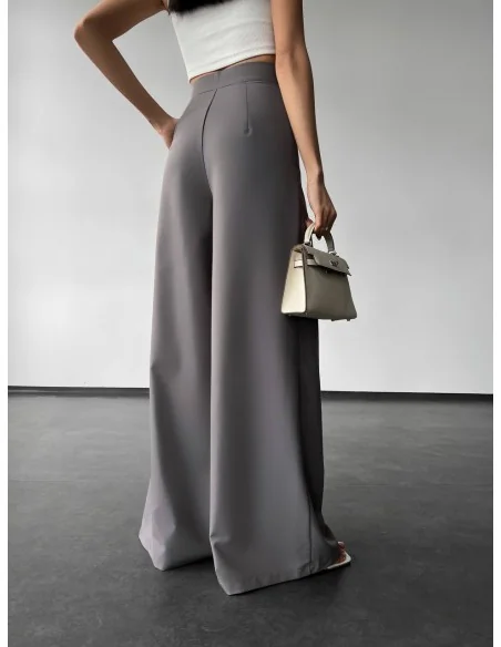 Женские брюки палаццо в сером цвете