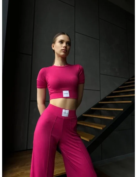 Костюм двойка, цвета фуксия