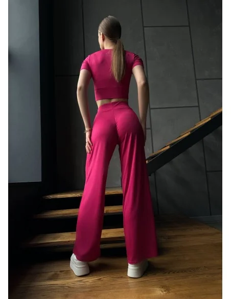 Костюм двойка, цвета фуксия