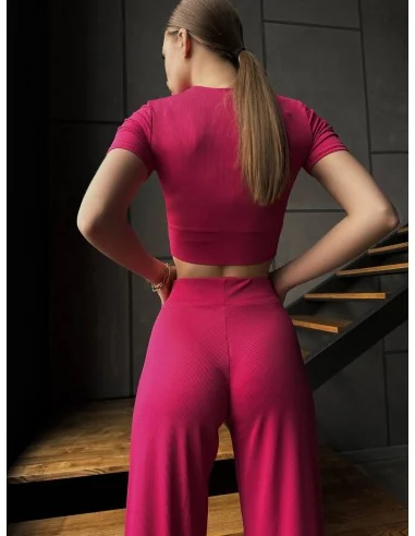 Костюм двойка, цвета фуксия